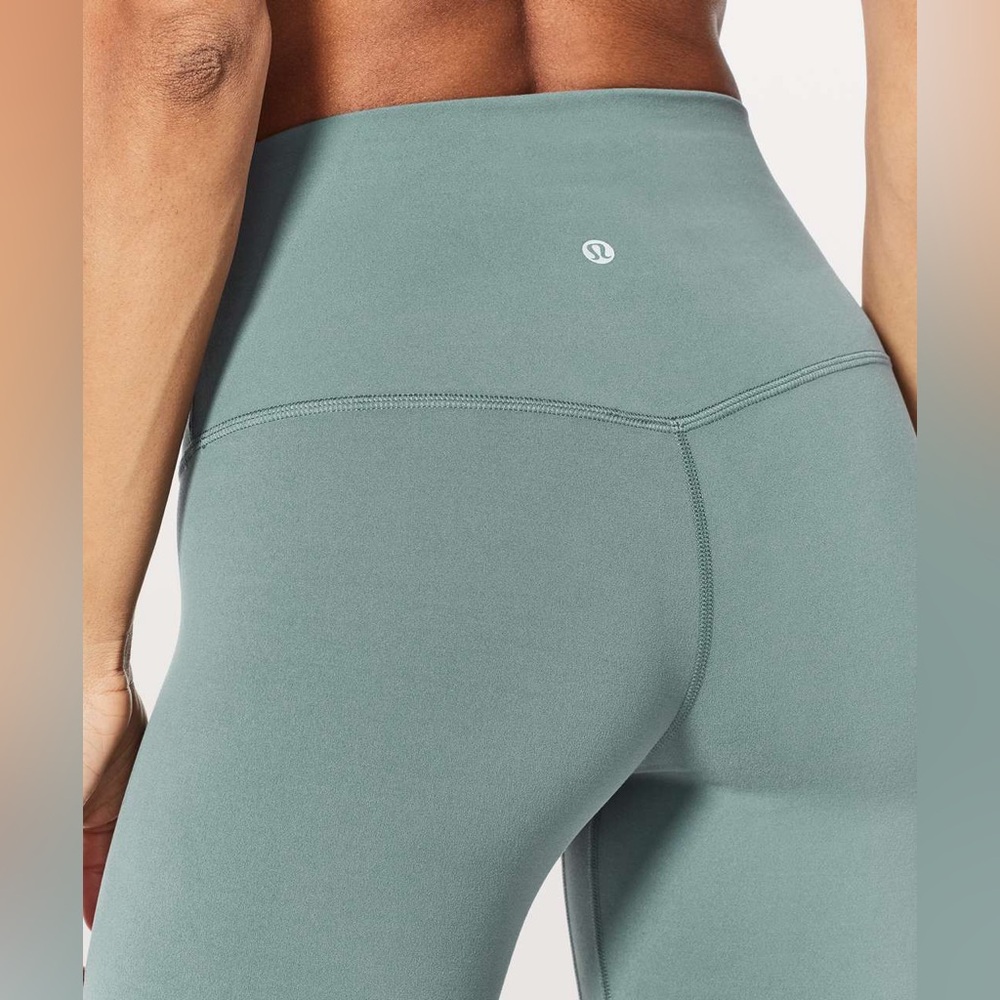 Lululemon Align HR Pant 25” Sea Steel Size 10 • Like New • No Pilling - Picture 5 of 11